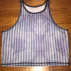 Teeki crop top